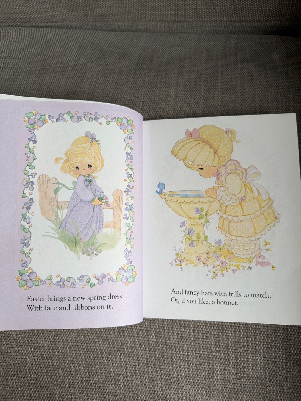 Precious Moments A Little Golden Book The Wonder Of Easter Vintage 2000 - Picture 5 of 6